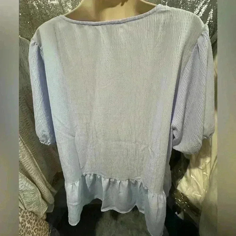 Nine West Women's Light Blue Puff‎ Sleeve Babydoll Blouse - Picture 2 of 12